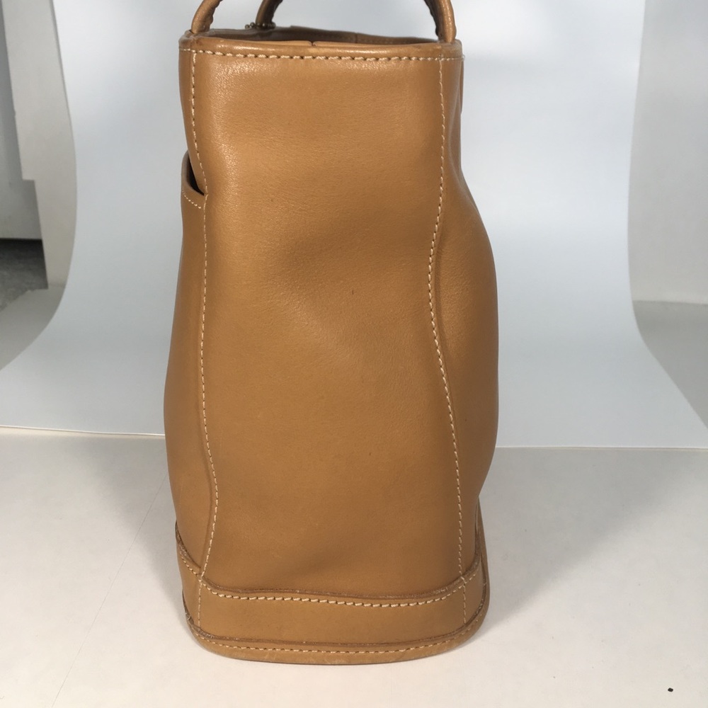 Authentic Coach Handbag! - image 5